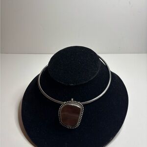 Elegant Silver and Brown Pendant Necklace